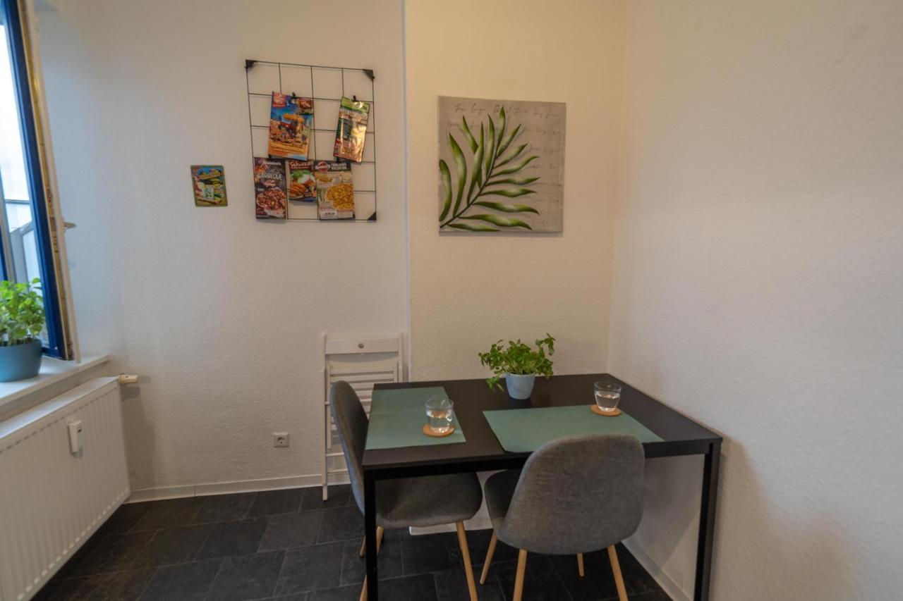 2 Bedroom 65Qm - Kitchen - Central - Netflix マクデブルク エクステリア 写真